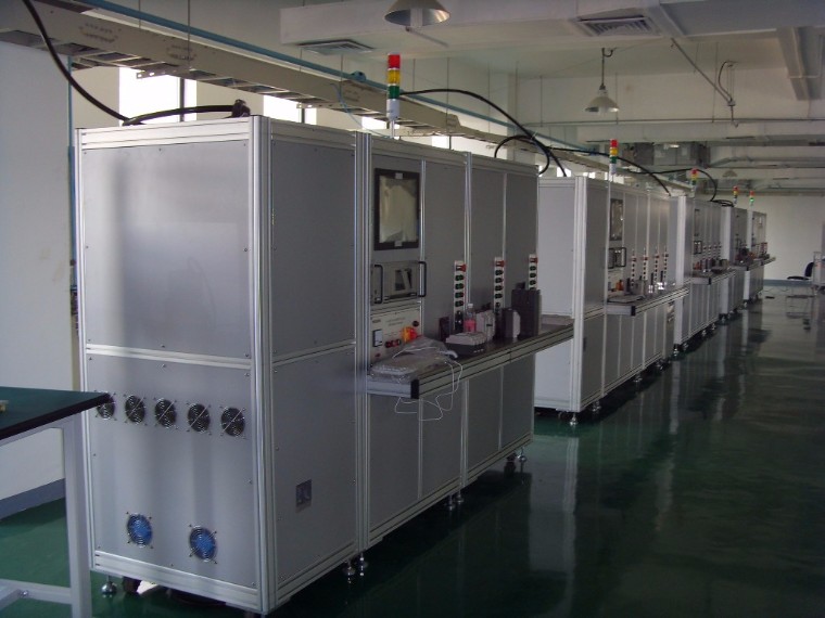 解決客戶工業(yè)鋁型框架材定制的燃眉之急，質(zhì)、量、快！